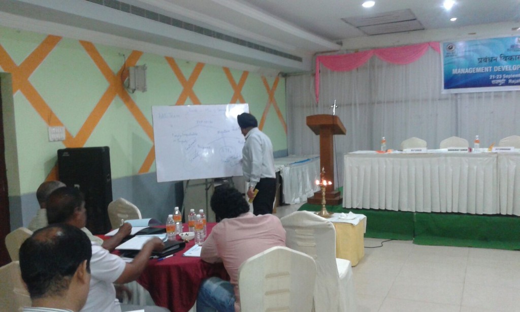IMG-20150921-WA0002[1]